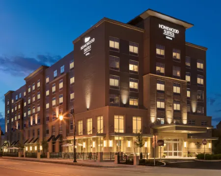 ホームウッド スイーツ バイ ヒルトン ウースター ウースターのホテル