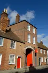 Arthouse Canterbury-Free Secure Parking - Homestays