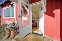 Stay at the Ranch! Bunkhouse is in the heart of Camano Island.