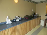 Americourt Hotel and Suites - Elizabethton