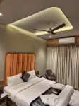 Hotel Regalia Suites - 3-Sterne