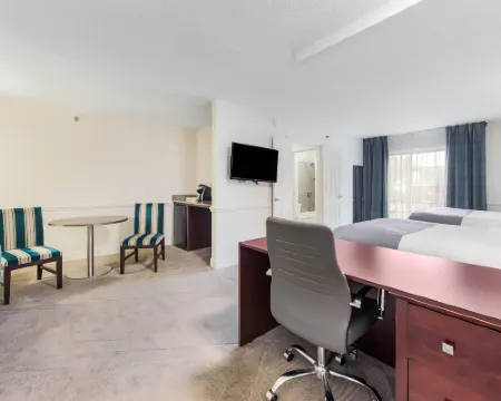 The Blu Hotel Blue Ash Cincinnati, Ascend Hotel Collection Hotéis em Blue Ash