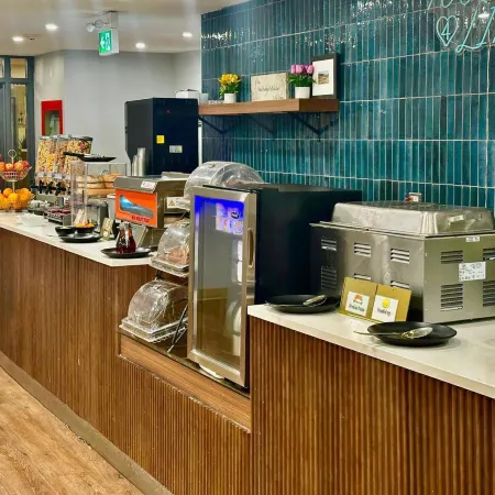 Quality Inn & Suites Thunder Bay Downtown