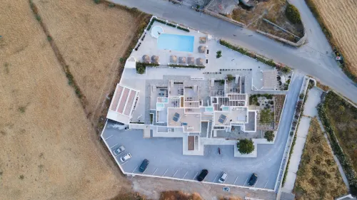 Irida Vacation Suites