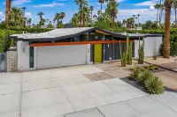 5 Palms Desert Eichler - Mid-Century Modern w Pool - Villaer