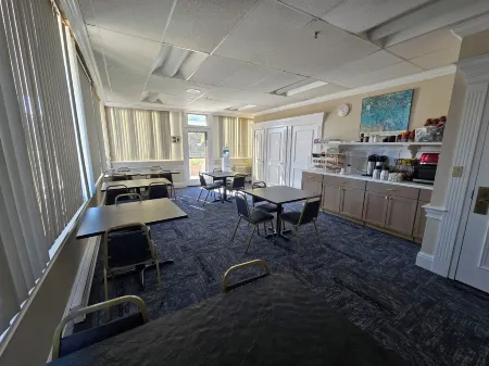 Amsterdam Hotel Отели в г. Fairfield County