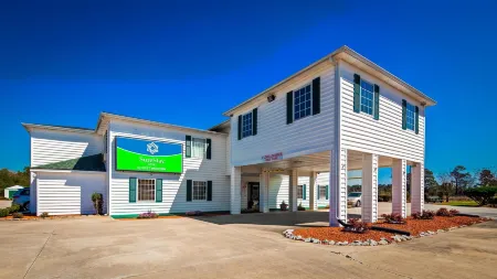 SureStay Hotel by Best Western Manning Отели в г. Маннинг