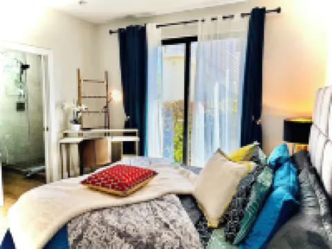 海濱住宅豪華兩卧兩衛，1-6人，露台，海灘通道花園泳池