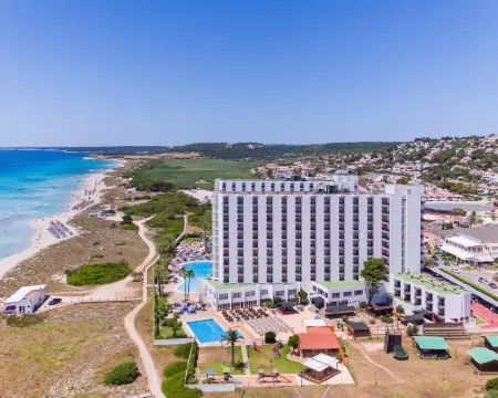 ソル ミラノス ピンギーノス アライオルのホテル