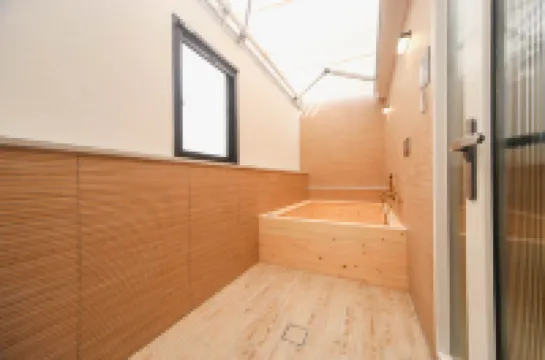 H Avenue Hotel Minam