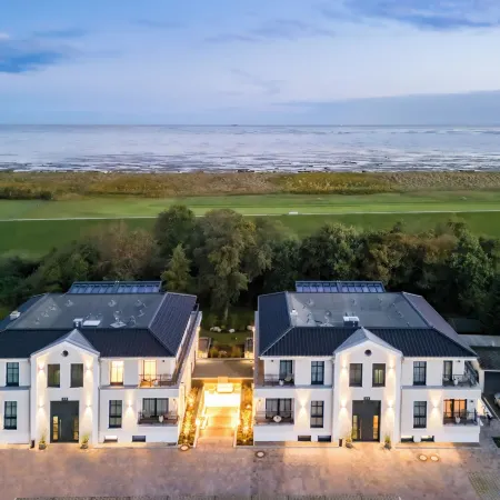 Das Oswald's Boutique Hotel Отели в г. Куксхафен