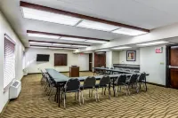 Comfort Inn Grand Rapids Airport Hotels in Grand Rapids