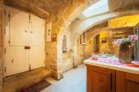 Traditional 500 Year old Gozitan Townhouse - Wifi