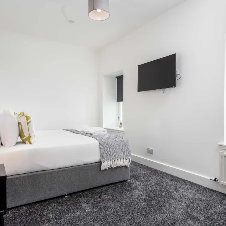 Weaver Suite