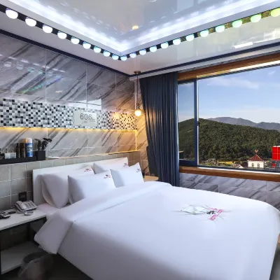 Ulsan Yeongnam Alps Hotel Eat.Com Các khách sạn gần Ga Ulsan