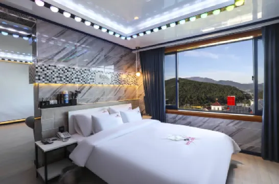 Ulsan Yeongnam Alps Hotel Eat.Com Hoteles cerca de Templo Seongnamsa