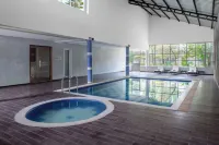 The Fern Surya Resort Dharampur, 卡薩利山, 萬豪系列 - 度假村