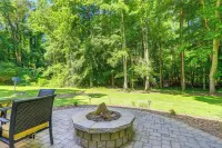 Cozy Jonesboro Studio w/ Patio ~ 22 Mi to Atlanta! - 4 tähden