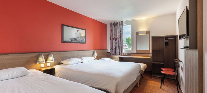 Ace Hotel Bourges Отели в г. Шер
