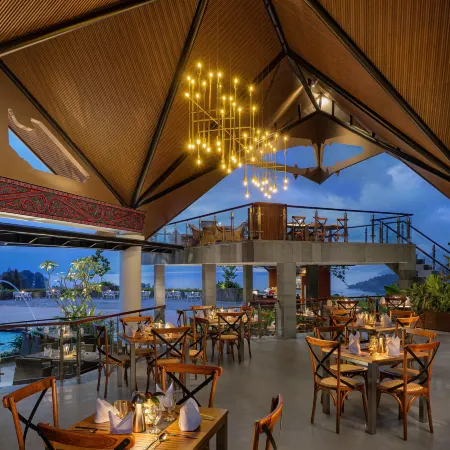 Niagara Hotel Lake Toba & Resorts