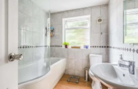 Central Large House close to Heathrow Hotels in 