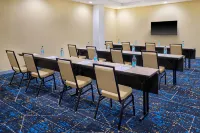 Hampton Inn by Hilton Lincoln Downtown - 2-Star