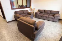 洛斯法羅萊斯第3區 科巴恩住宿飯店