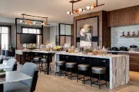Odessa Marriott Hotel & Conference Center - bar