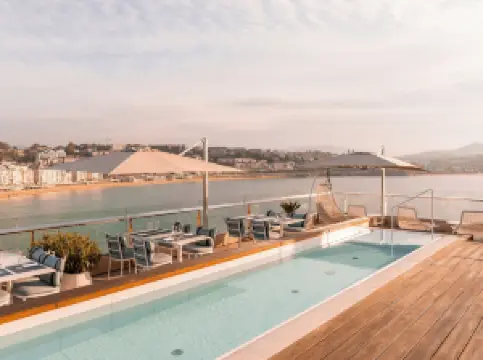 ลาซาลา พลาซา โฮเทล - สำหรับผู้ใหญ่เท่านั้น