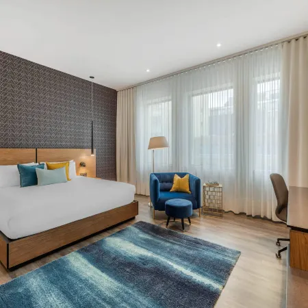 Hotel Royal William, Ascend Hotel Collection Отели рядом с достопримечательностью «Спортивный комплекс «Видеотрон-Центр»»