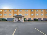 Quality Inn Dubuque on Hwy 20 Hotels in Dubuque