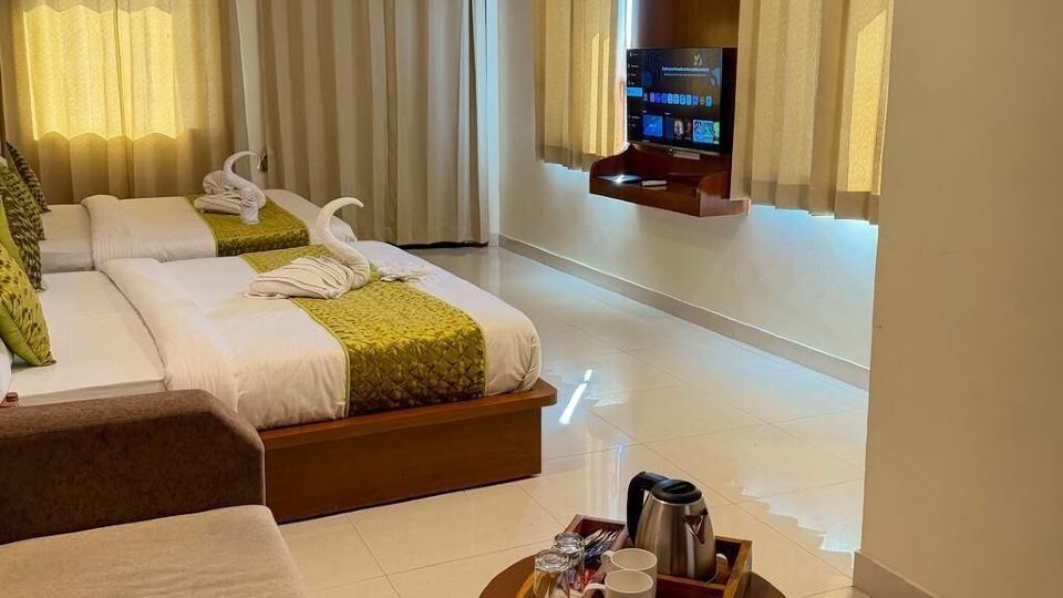 New Crown Plaza