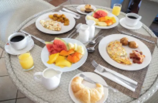 Savannah Beach Club Hotel & Spa