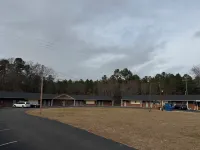 Shady Grove Motel - 2-Star