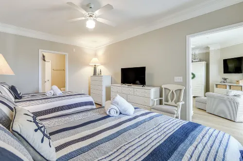 Crow Creek Condo Rental w/ Balcony, Near Golf - balcony