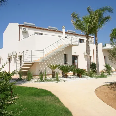 Oasi Guzzetta Hotel&Case Vacanze