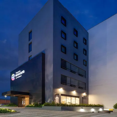 Hotel Distrito ZF