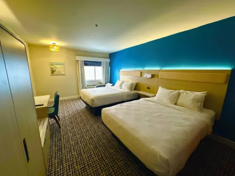 Heritage House Inn on Cape Cod