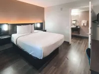 Studio 6 West Sacramento CA Hotels near Funderland