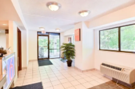 โมเทล 6 นาชัว นิวแฮมป์เชียร์ - เซาท์ โรงแรมในแนชัว