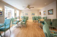 The Walnut Tree Hotel - breakfast
