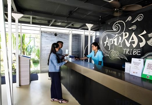 아프사라스 트라이브 수영장