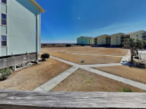 Surf Condos 618 Hotels in Topsail