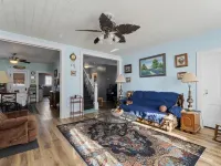 Pet-friendly Historic 4BR Home in Illinois