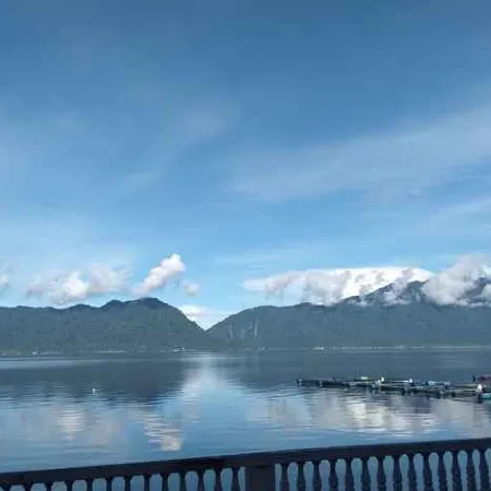 Hotel Maninjau Indah