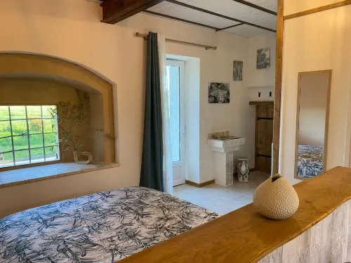 L'Anagramme, chambres et table d'hôtes, naturistes ou non !