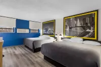 Super 8 by Wyndham Chicago IL