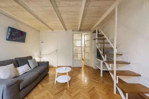 Vista Lumina by MMega - Homestay