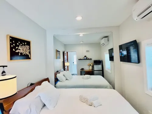 Adorable 1 bedroom mins away to NYC in Teaneck - Homestays