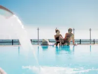 Fredensborg Badehotel Hotels in Ronne
